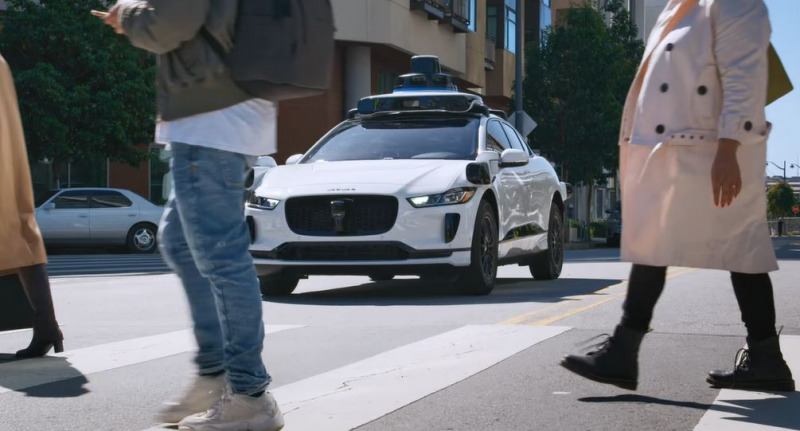 Ha ez igaz, tényleg óriási üzlet a robottaxi: megduplázódott a fuvarok száma