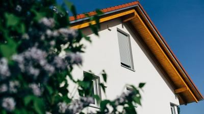 Ingatlan.com: márciusban gyorsult a lakásárak emelkedése, elképesztő tempóban bővül a kínálat