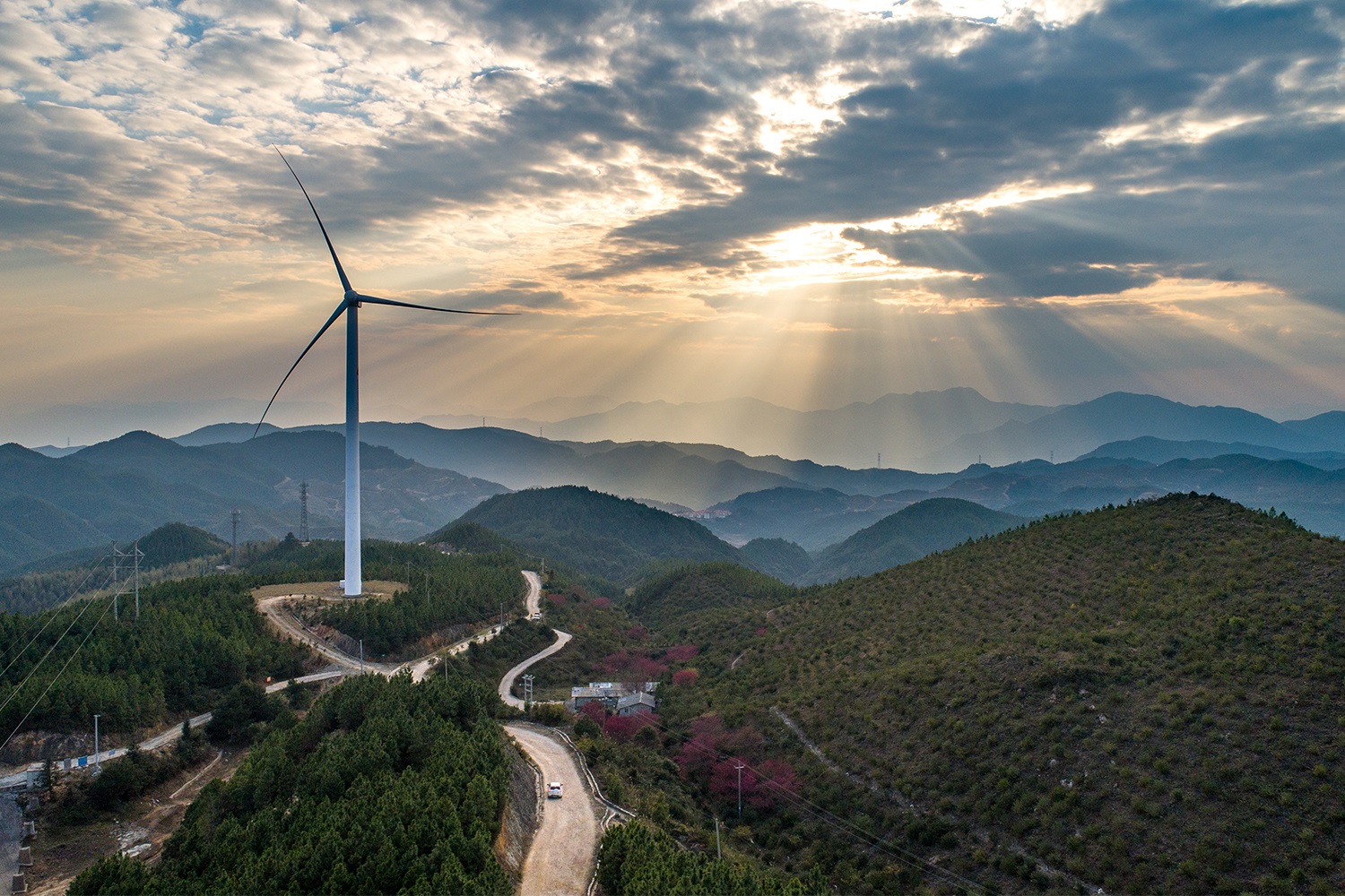 Mi köze az energiaráraknak az időjárás előrejelzésekhez? Nagyon is sok!